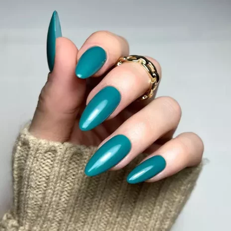 Peacock-Gel-Polish-4