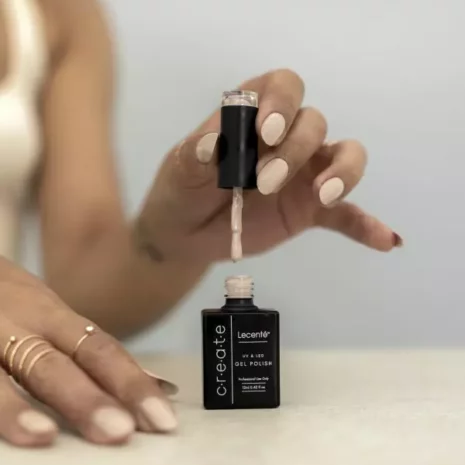 Praline-Gel-Polish-swatch