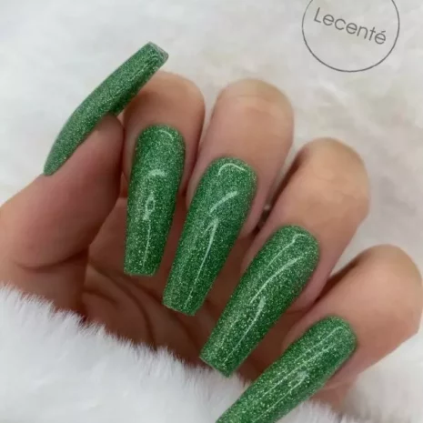 Creme-De-Menthe-Glitter-Gel-Polish-4